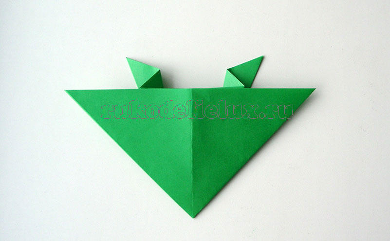 Как сделать лягушку из бумаги оригами-11