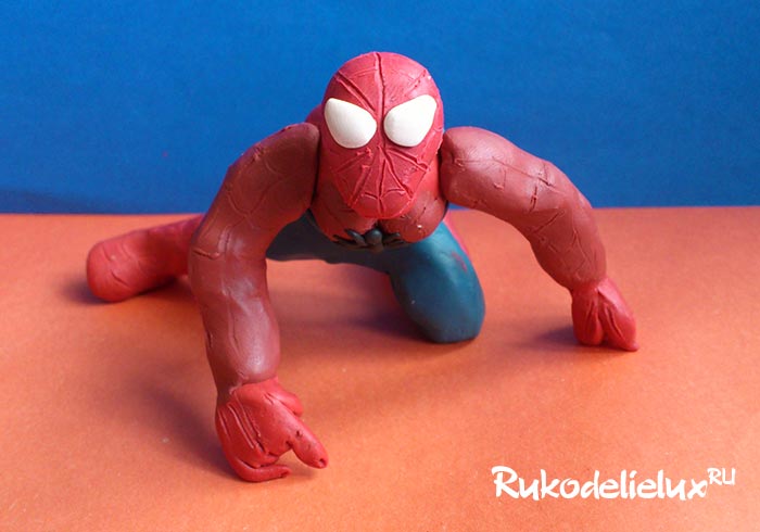 Человек-паук из пластилина