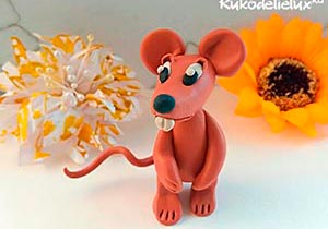 Мышка из пластилина