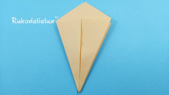 4 угла из бумаги оригами коня