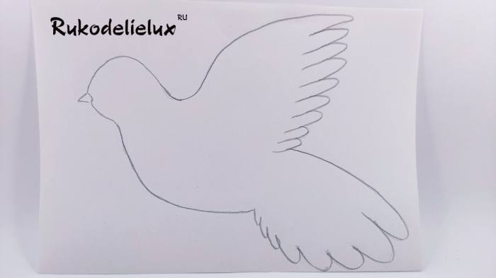 нарисованная заготовка голубя из бумаги
