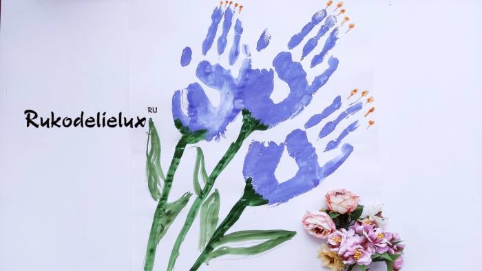 рисунок цветов ладошками своими руками