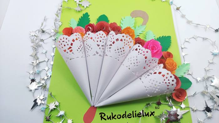 аппликация зонтик с цветами и листьями своими руками