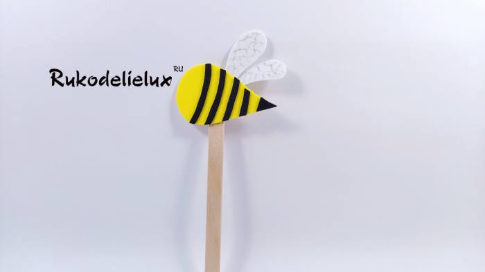 пчелка на палочке 5 фото поделка из фоамирана
